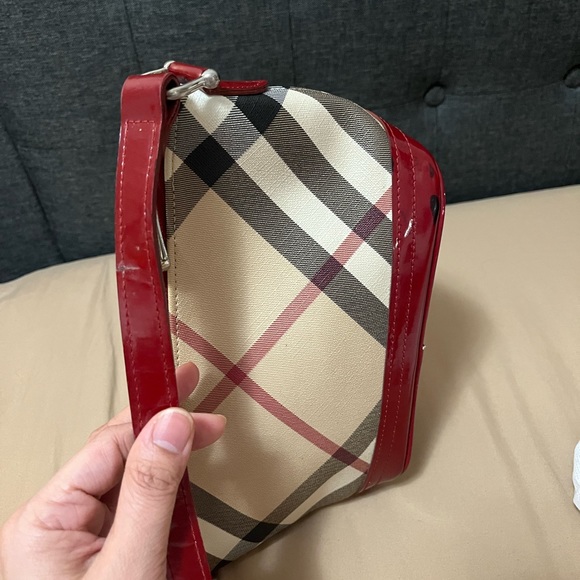Authentic Burberry mini shoulder bag - Picture 8 of 11